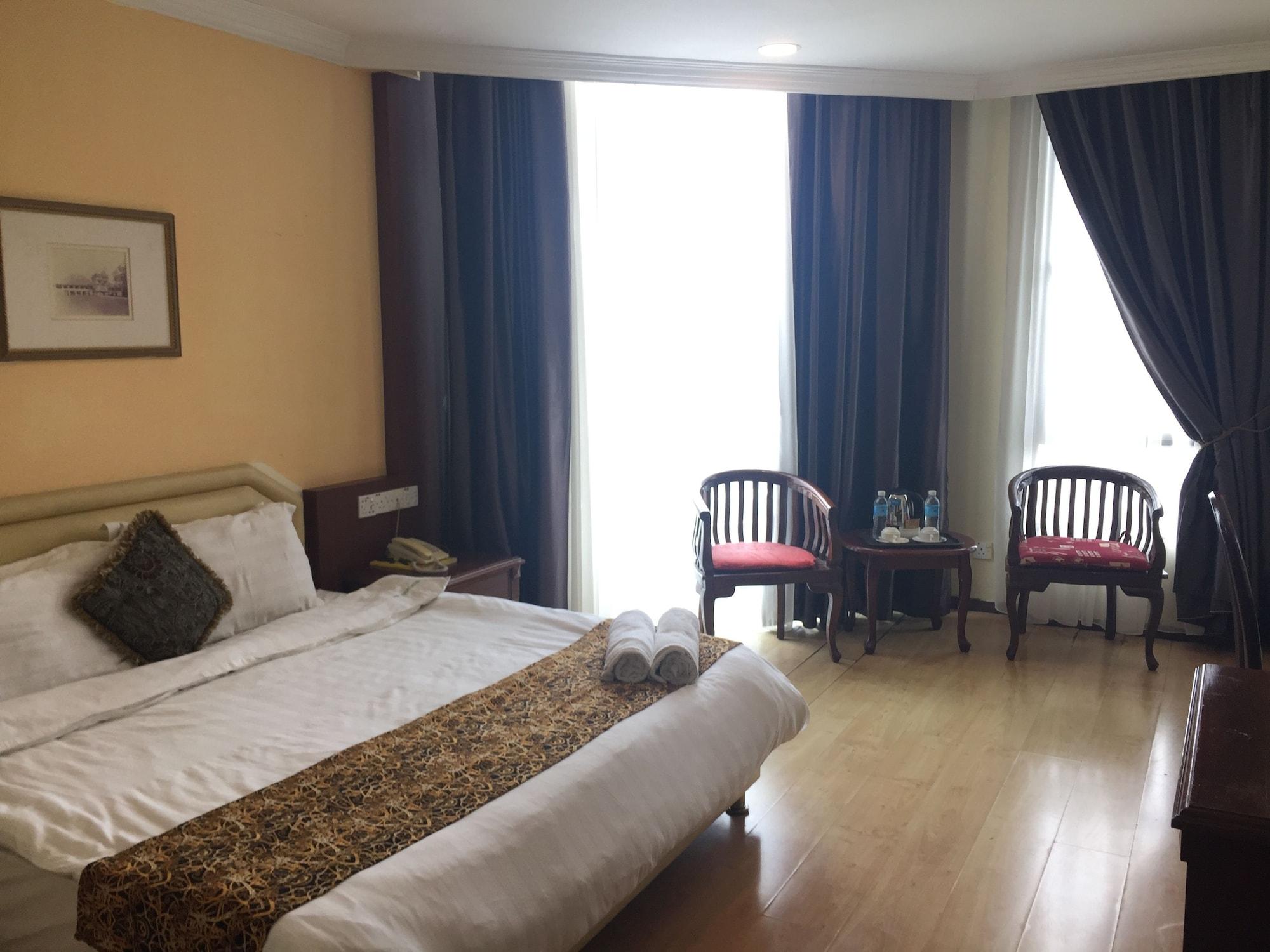 Regal Court Hotel 古晋 外观 照片