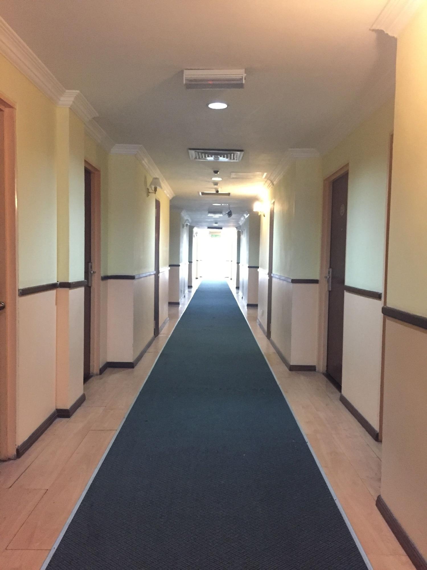 Regal Court Hotel 古晋 外观 照片