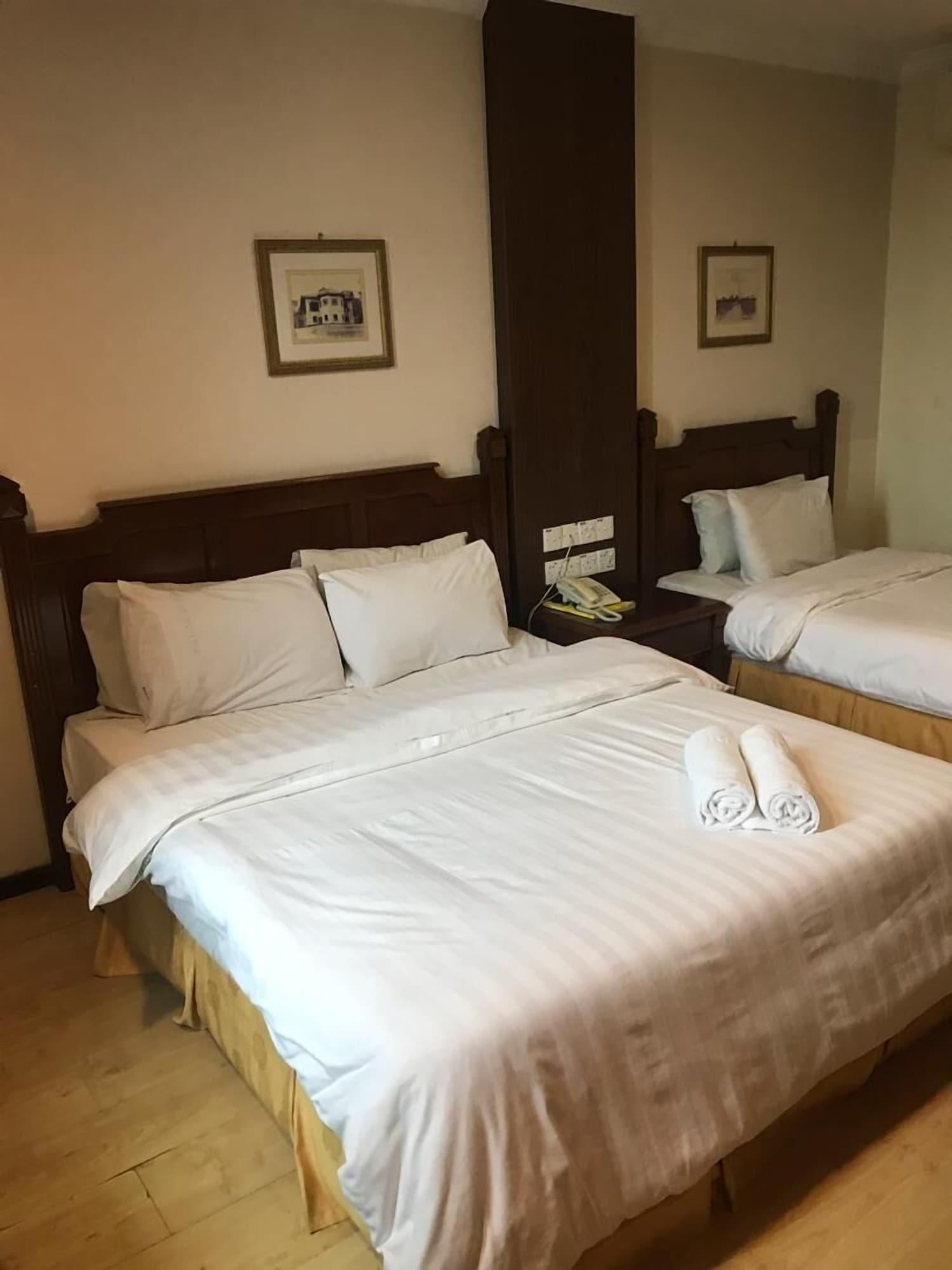 Regal Court Hotel 古晋 外观 照片